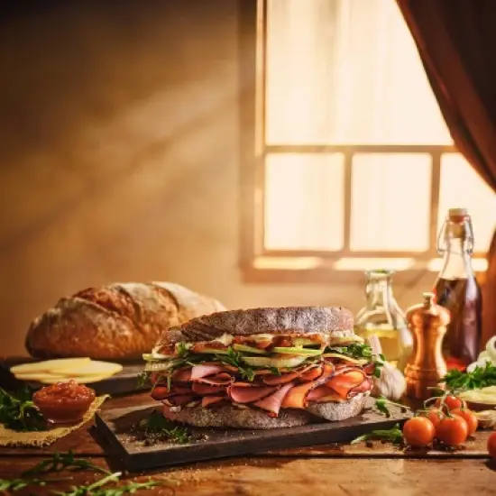 Boar's Head Maple Honey Ham - Deli Fresh Sliced - price per lb image {3}