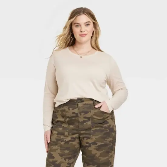 Women's Long Sleeve Sensory Friendly T-Shirt - Universal Thread&trade; image {4}