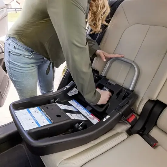 Britax Willow Brook S+ Baby Travel System image {3}