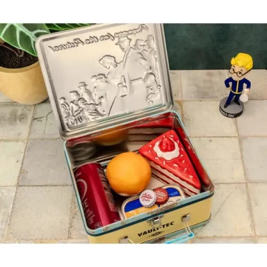 Toynk Fallout Vault-Tec "Prepare For The Future" Metal Lunchbox image {5}