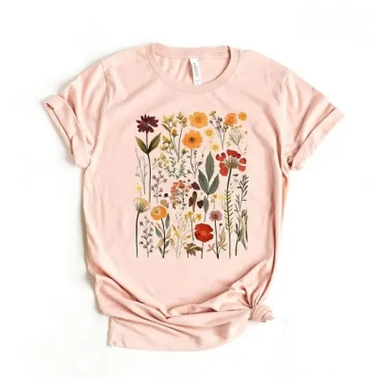 Simply Sage Market Women's Vintage Pressed Flowers Short Sleeve Graphic Tee image {4}