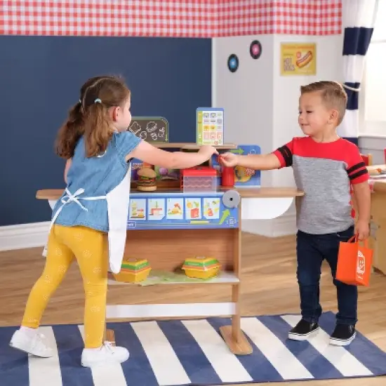KidKraft 2-in-1 Restaurant & Delivery Wooden Play Store image {3}