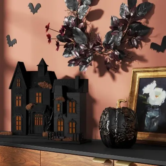 Halloween Haunted House - Threshold&trade; image {1}