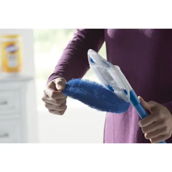 Clorox Extendable Pole Tub & Tile Scrubber image {5}