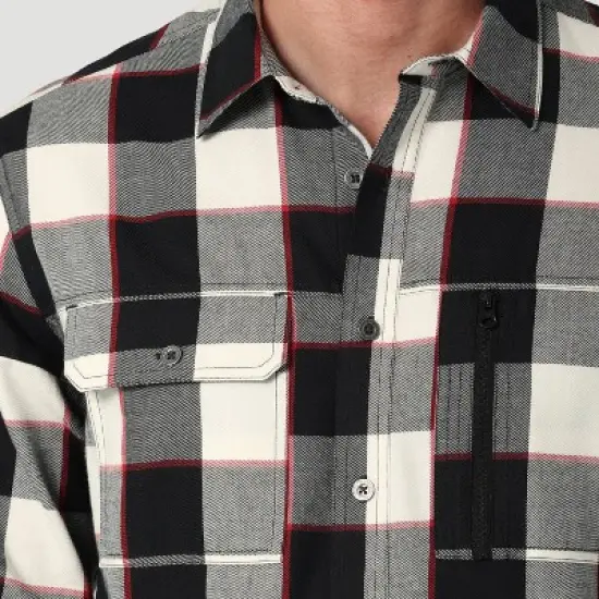 Wrangler Men's Regular Fit ATG Plaid Long Sleeve Button-Down Shirt image {5}