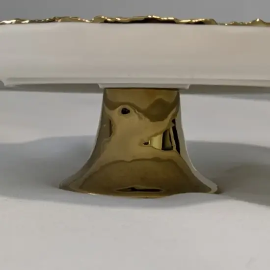 Jiallo Simplicity Collection White Porcelain Gold Trim Round Cake Plate with Stand image {3}