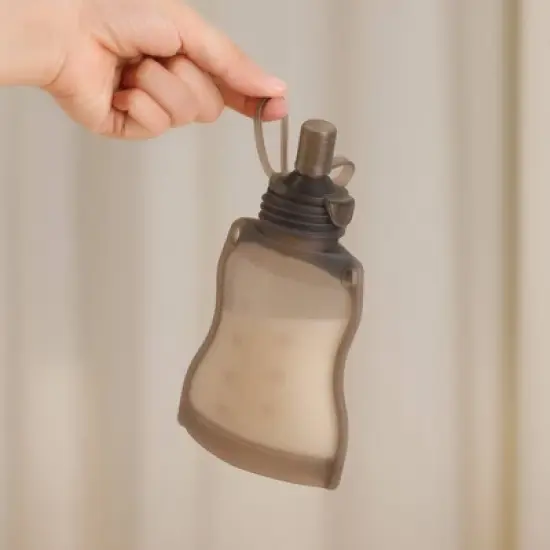 haakaa Silicone Yummy Pouch - 4.5oz /2pk image {6}