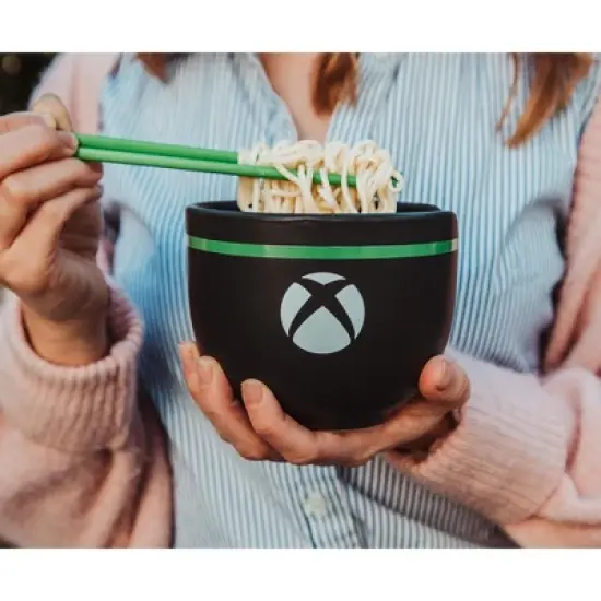 Ukonic Xbox Series X Logo 20-Ounce Ramen Bowl and Chopstick Set image {6}