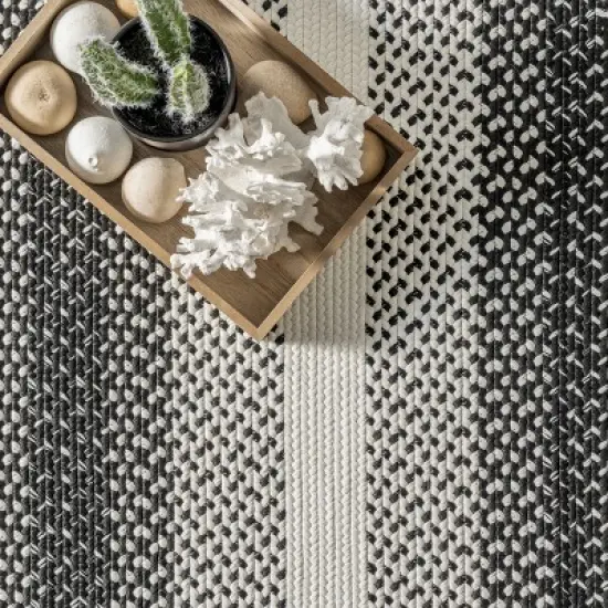 nuLOOM Kaila Ombre Bordered Indoor and Outdoor Patio Area Rug image {5}