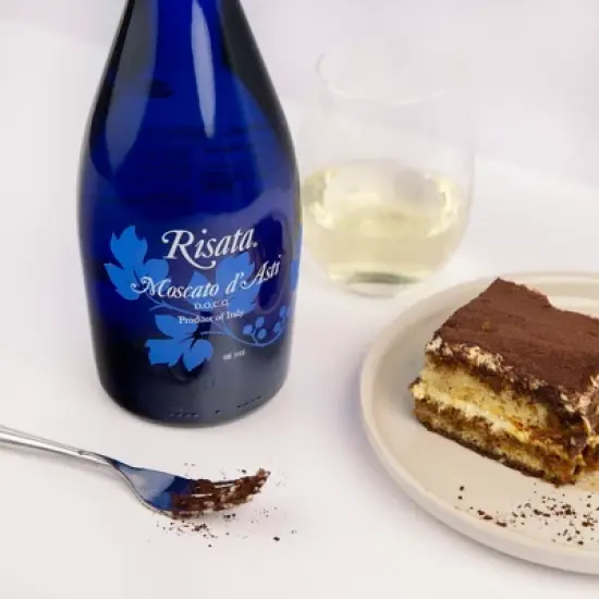 Risata Moscato D'Asti  - 750ml Bottle image {2}