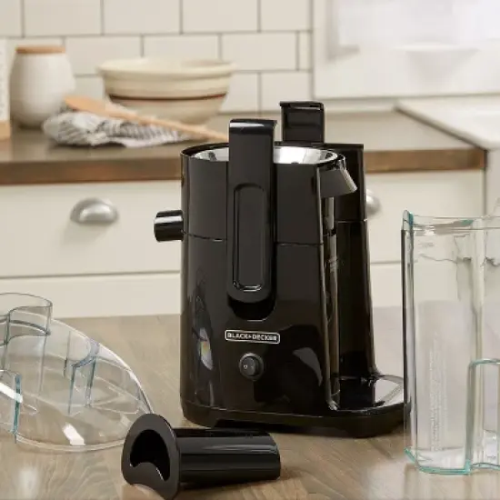 Black+Decker 28 Ounce Rapid Juice Extractor image {1}