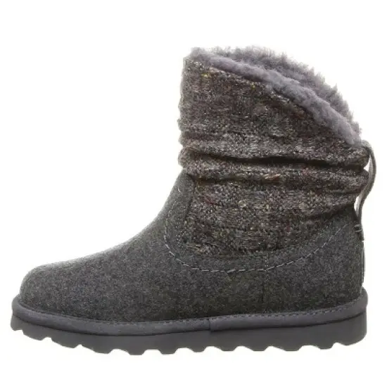 Bearpaw Women's Virginia Boots image {1}