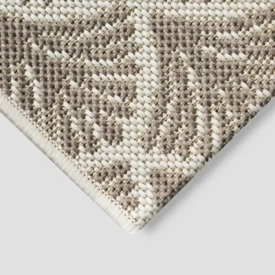Fan Outdoor Rug - Threshold image {1}