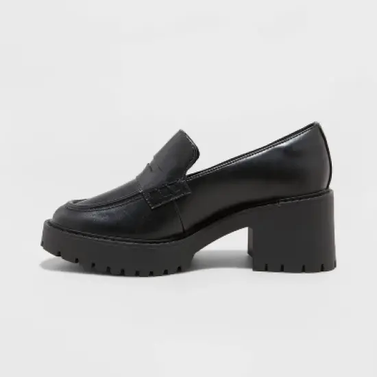 Women's Maisy Loafer Heels - Universal Thread&trade; image {1}