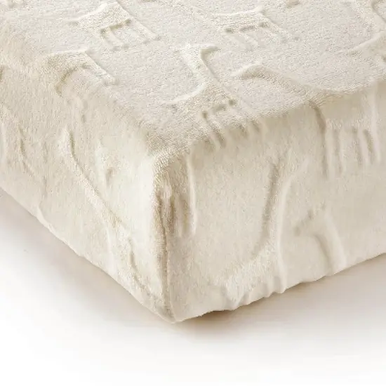 Cream Giraffe Changing Pad Cover - Levtex Baby image {1}