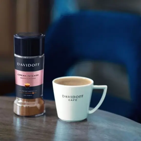 Davidoff Cafe Crema Intense Instant Coffee 3.17oz / 90g image {1}