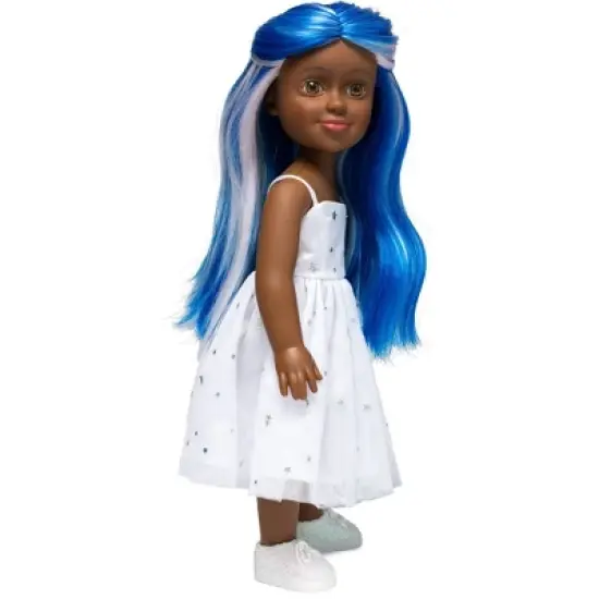 I'M A WOW Olivia The Stargirl with Color-Changing Hair 14" Fashion Doll image {5}