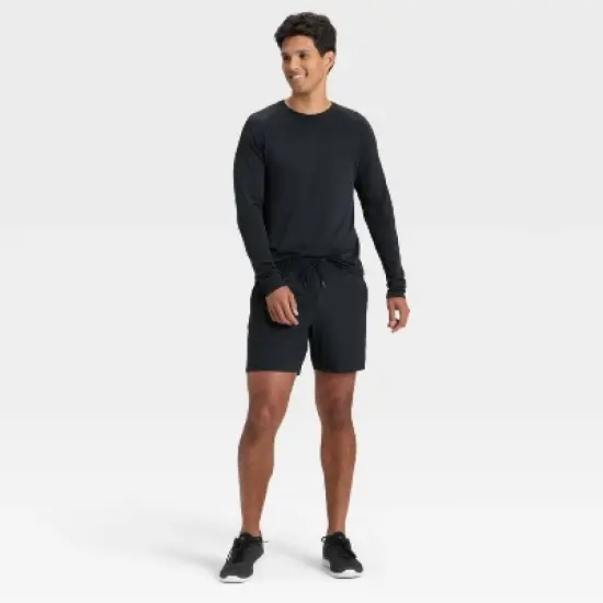 Men's Versatility Shorts 7" - All In Motion&trade; image {2}