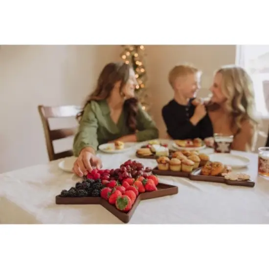 Toscana Star Shaped Serving Charcuterie Tray image {3}