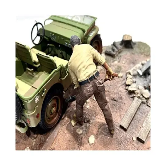 "4X4 Mechanic" Figure 4 for 1/18 Scale Models by American Diorama image {3}