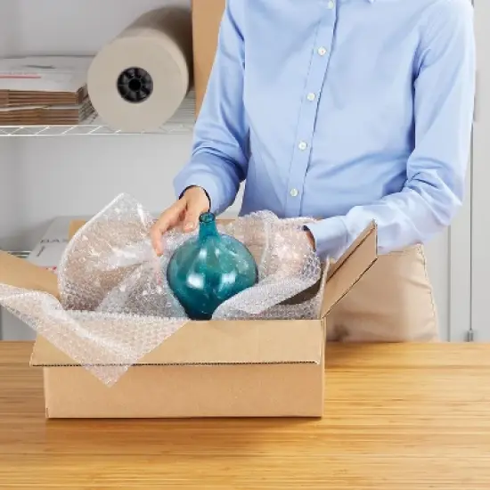 3/16" Staples Bubble Roll 12"x25' Roll (27161) 4072827 image {5}