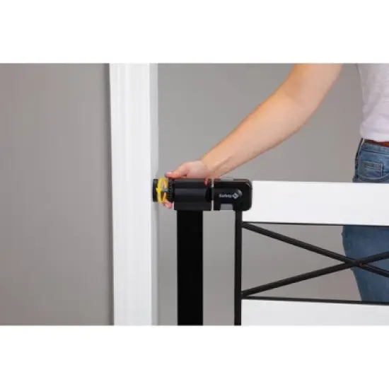 Safety 1st Easy Install Modern Farmhouse Baby Gate - White image {2}