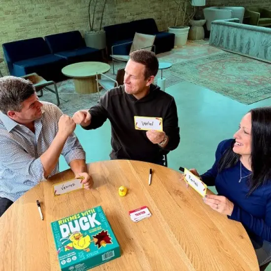 Asmodee Rhymes with Duck Card Game: Language Skills Educational Party Game, 4-8 Players, Includes Cards & Markers image {4}