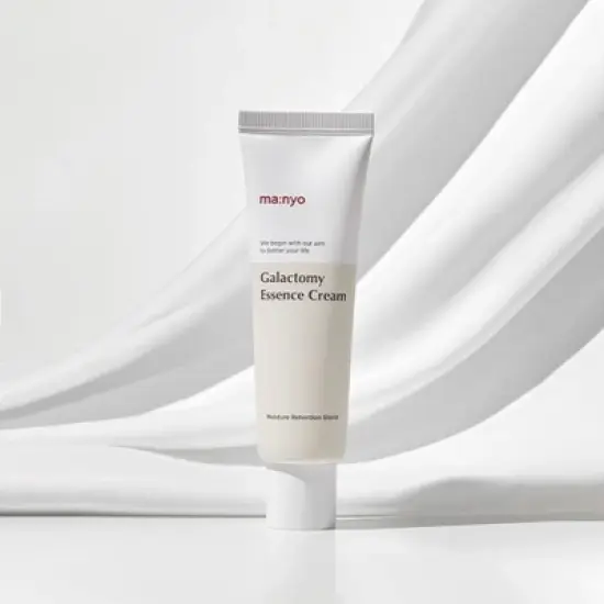 ma:nyo Galactomy Essence Face Moisturizing Cream - 1.7oz image {3}