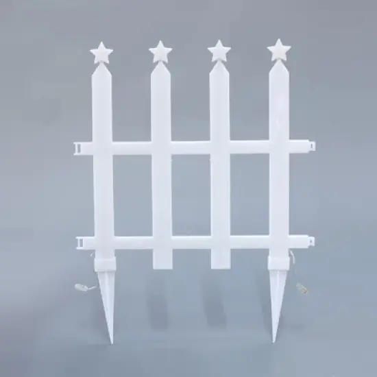 LuxenHome 8-Piece Light Show Star-Topped Fence Design Outdoor Decoration White image {8}