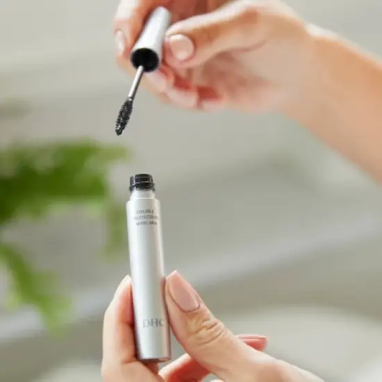 DHC Water-Resistant Mascara Perfect Pro Double Protection - 0.17oz image {3}