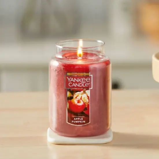 Apple Pumpkin 22oz Original Large Jar - Yankee Candle image {4}