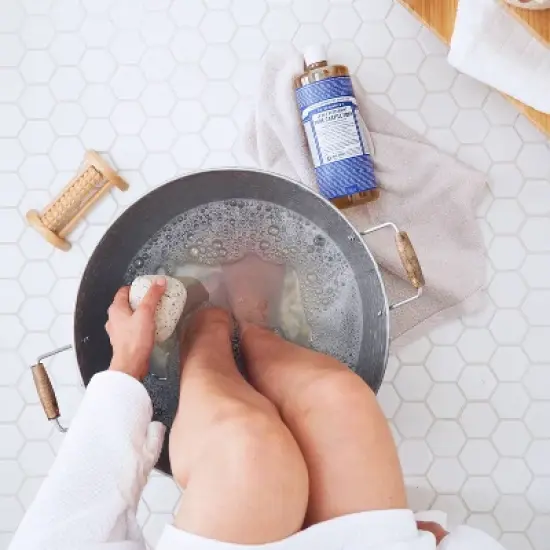 Dr. Bronner's 18-In-1 Hemp Pure-Castile Liquid Soap - Peppermint - 32 fl oz image {2}