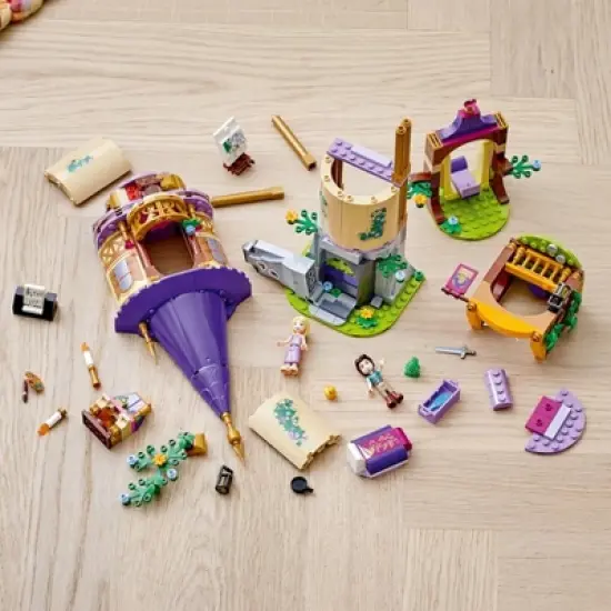 LEGO Disney Princess Rapunzel Tower Playset 43187 image {4}