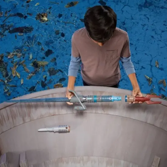 Star Wars Lightsaber Forge Ultimate Mandalorian Masterworks Set image {5}