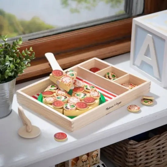 Melissa & Doug Pizza Party Wooden Play Food Set image {8}