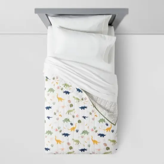 Dinosaur Poly Cotton Reversible Kids' Quilt - Pillowfort&trade; image {2}