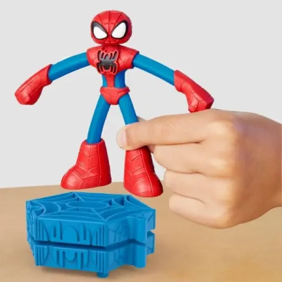 Play-Doh Spider-Man Launch and Slice Battle Playset image {6}