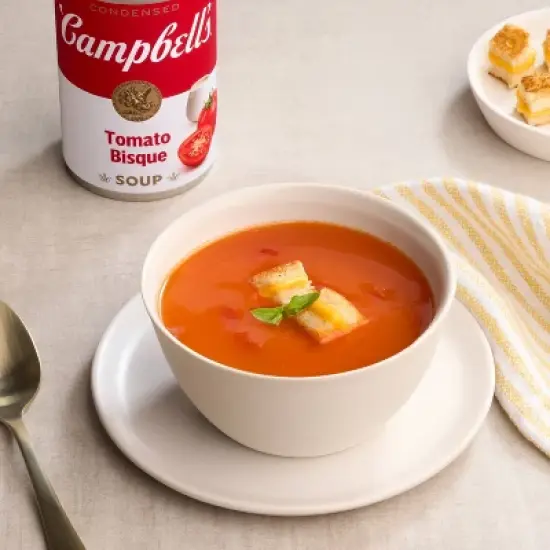 Campbell's Condensed Tomato Bisque Soup - 11oz image {1}