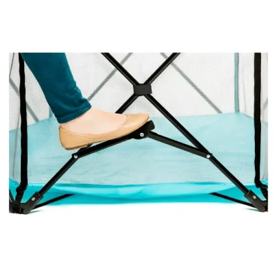 Regalo Six Panel My Play Portable Playard image {6}