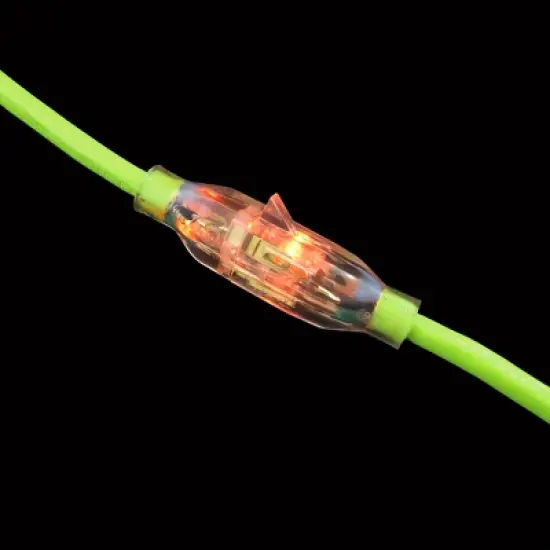 USW 12/3 Cold Weather Extension Cords with 2 Lighted Plugs image {3}