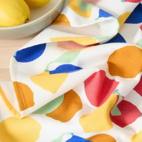 Sur La Table Kitchen Essentials 4pk 16"x28" Lemon Zest Citrus Fruit Kitchen Towel Set: 100% Cotton, Machine Washable, Woven Pattern image {3}