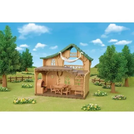 Calico Critters Lakeside Lodge Gift Set image {2}