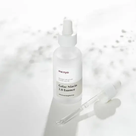 ma:nyo Galac Niacin 2.0 Essence Facial Treatment - 1oz image {1}