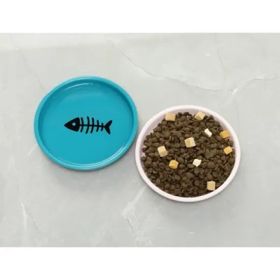 Park Life Designs 2c Oscar Classic Round Cat Bowl - Blue image {2}