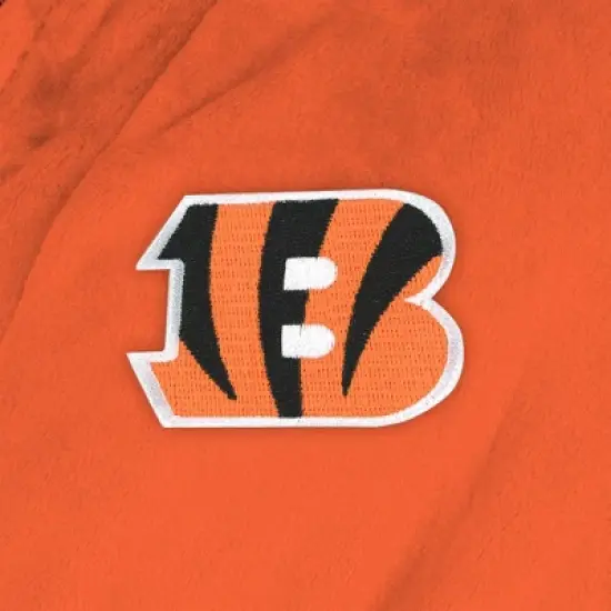 Cincinnati Bengals NFL L/XL Silk Touch Bathrobe 26x47 Inches image {3}