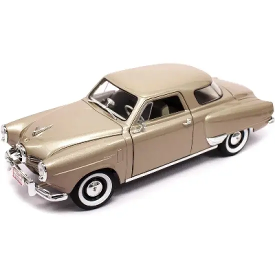 1950 Studebaker Champion Golden Tan 1/18 Diecast Model Car by Road Signature image {1}