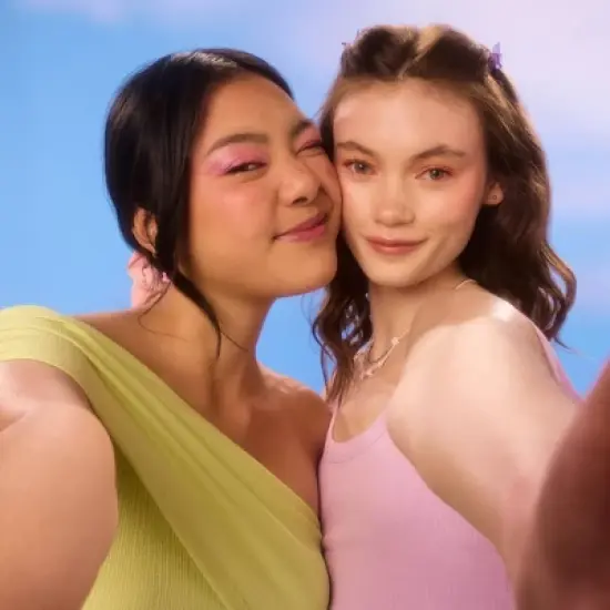 DAISE Pomegranate Foaming Body Wash - 8.8oz image {7}