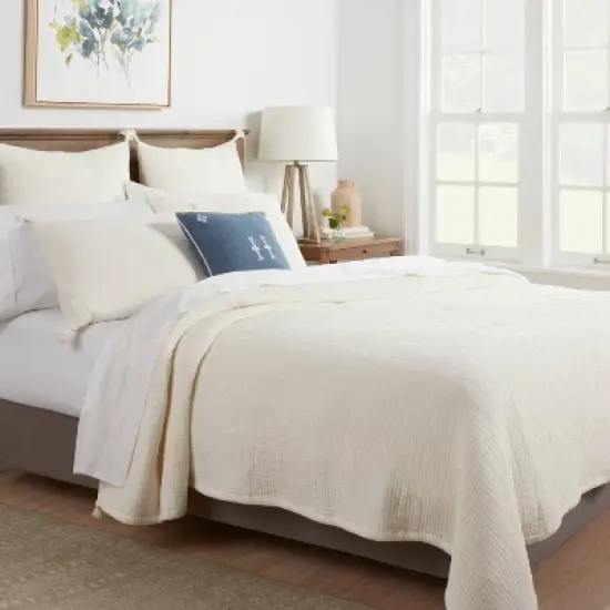 Double Cloth Quilt - Threshold&trade; image {1}