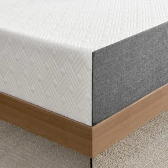 Wuleitex 8"  Medium Memory Foam Mattress, Quiet and Non-Disturbing for a Comfortable Night's Sleep image {3}