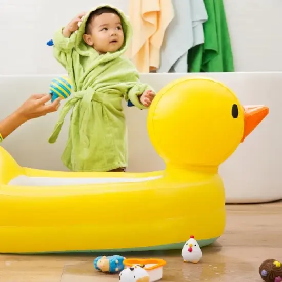 Munchkin White Hot Inflatable Duck Safety Baby Bath Tub image {4}